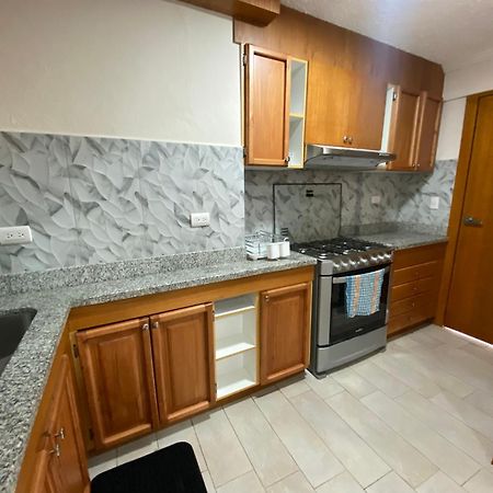 Bella Suite En Zona Exclusiva De Cuenca Para 6 Personas II Buitenkant foto