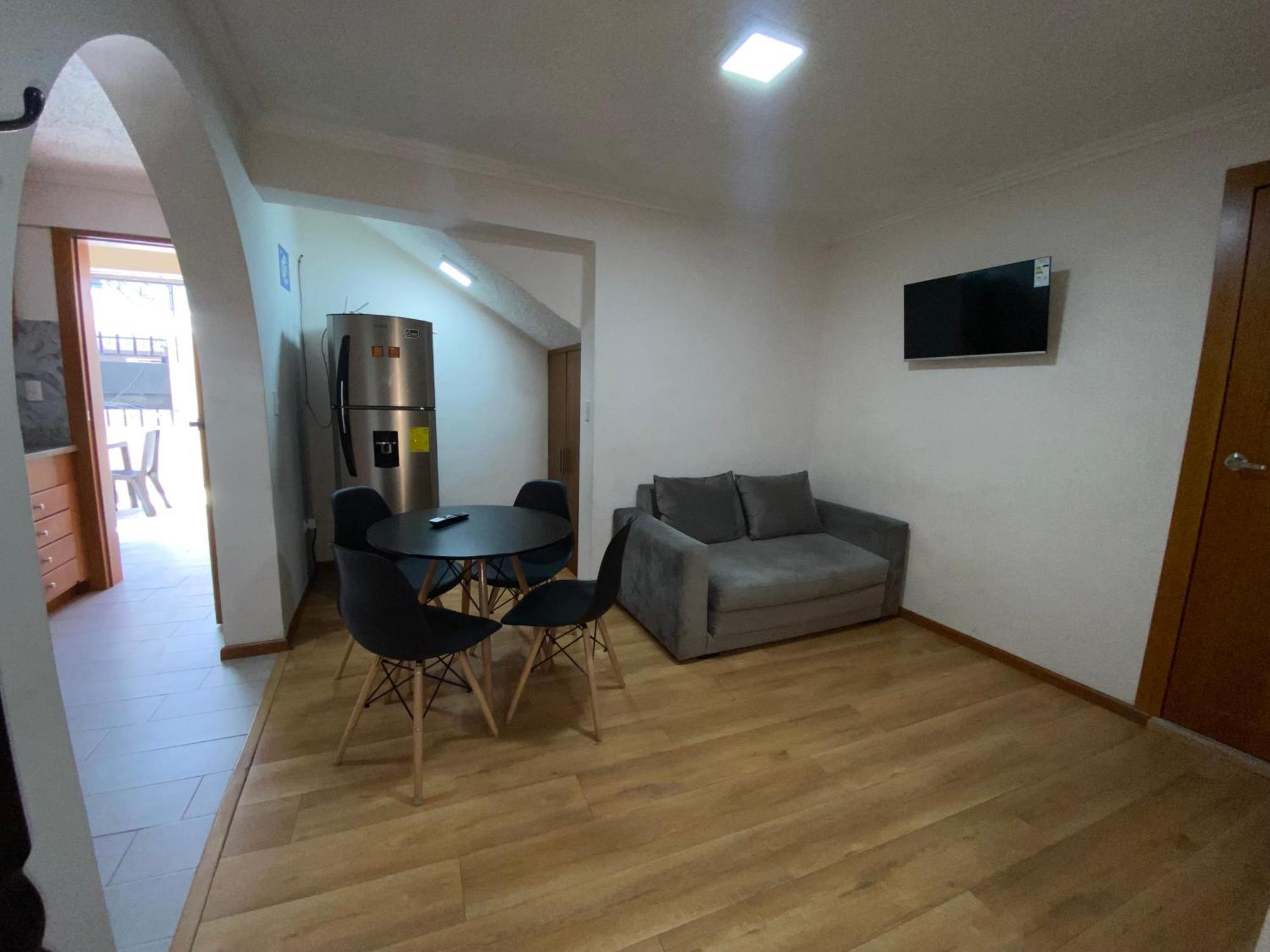 Bella Suite En Zona Exclusiva De Cuenca Para 6 Personas II Buitenkant foto