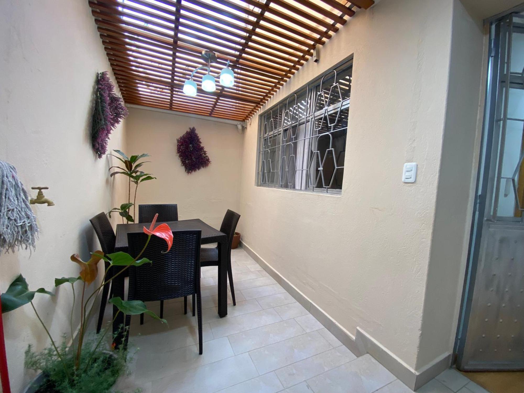 Bella Suite En Zona Exclusiva De Cuenca Para 6 Personas II Buitenkant foto